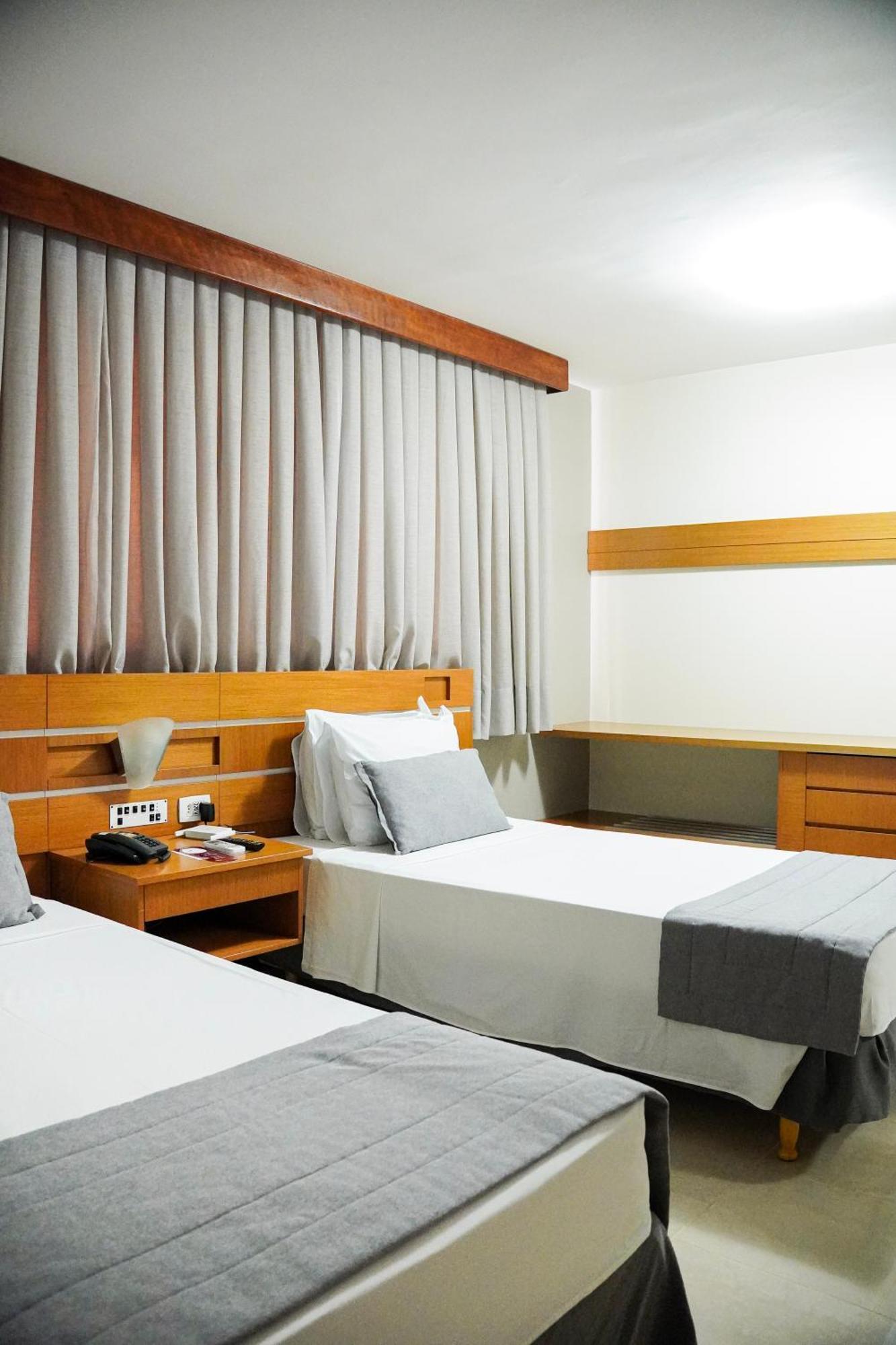 Copas Executive Hotel Cascavel  Bagian luar foto