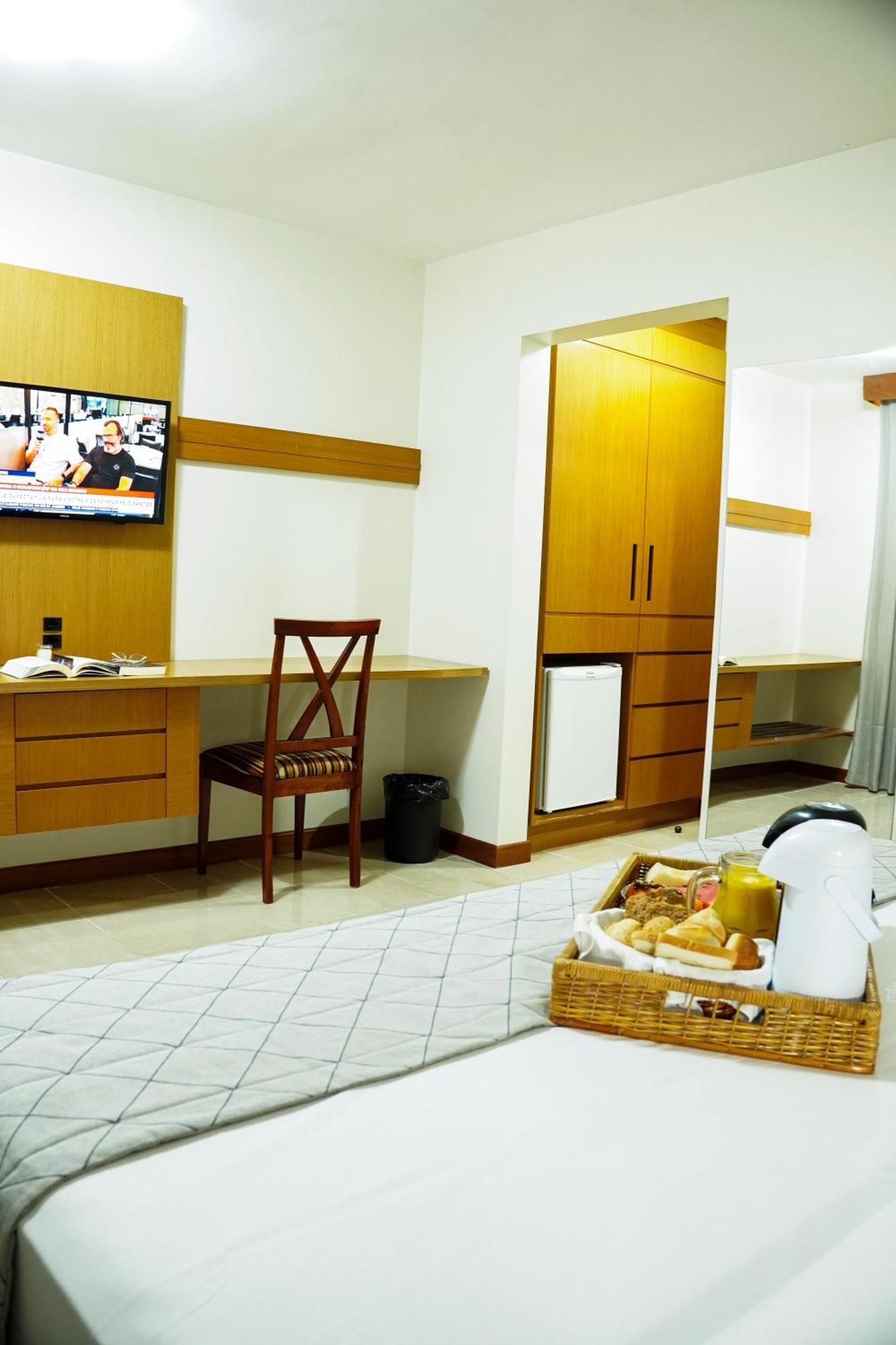 Copas Executive Hotel Cascavel  Bagian luar foto