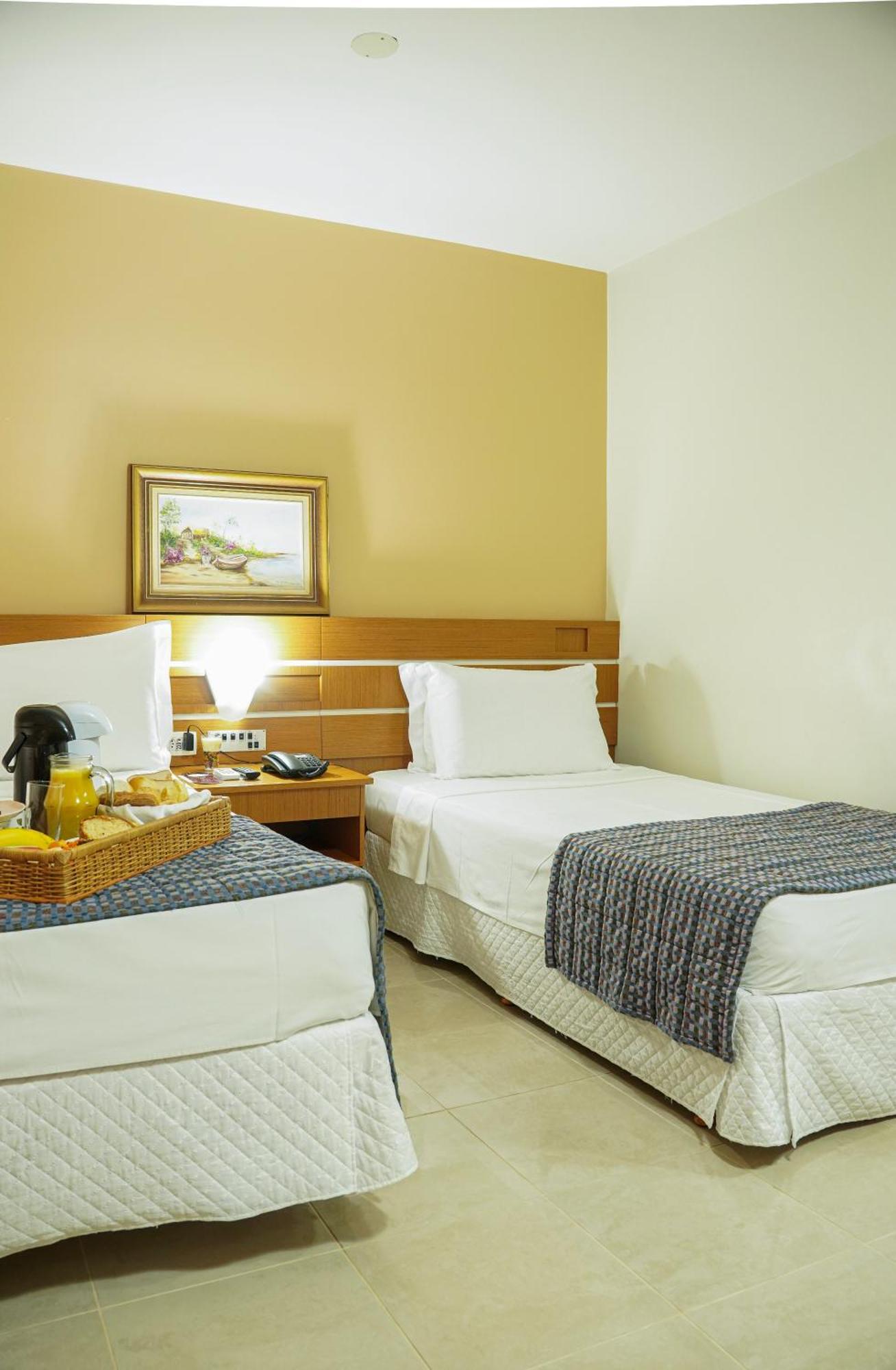 Copas Executive Hotel Cascavel  Bagian luar foto
