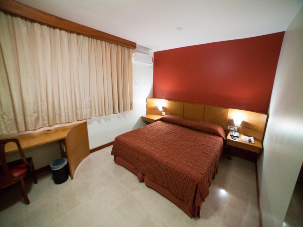 Copas Executive Hotel Cascavel  Bagian luar foto